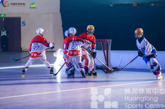 轮滑版“速度与激情”在丽水上演(图1)