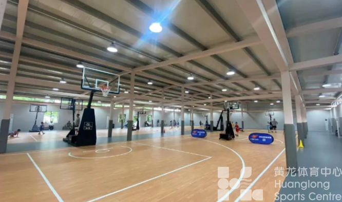 方舱医院摇身变“共享球馆”！舟山市体育中心闲置资源再利用(图4)