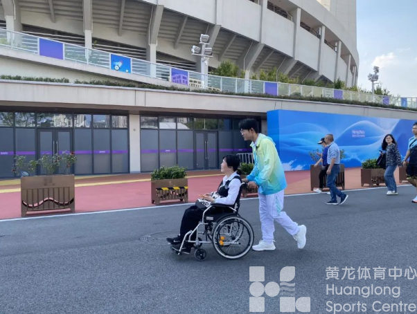 亚残运 · 来了“亚”| 6遍国歌!田径首个比赛日之我在黄龙刷纪录!(图3) 亚残运 · 来了“亚”| 6遍国歌!田径首个比赛日之我在黄龙刷纪录!(图3)