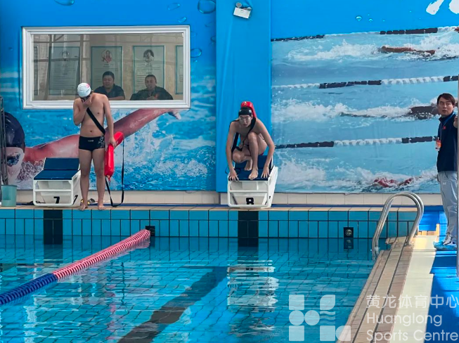 黄龙体育中心组队参加市游泳场馆救生技能比赛成绩不俗(图3)