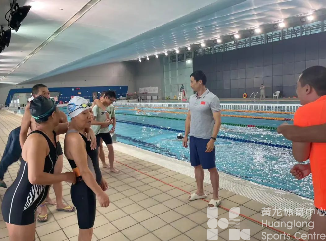 助力安全游泳，黄龙体育中心2023年初级救生员培训开班(图3)