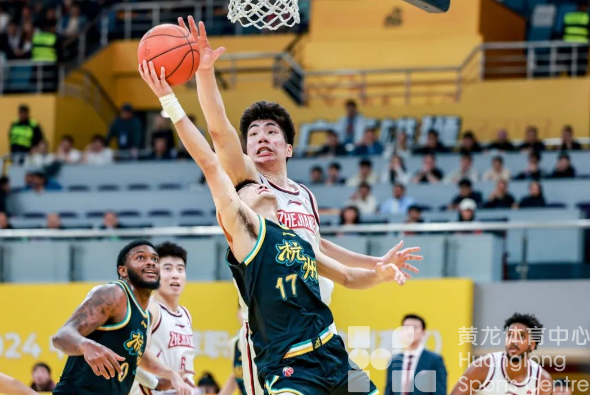 来黄龙看CBA | 神奇的主场优势！五连胜！浙江东阳光药拿下“浙江德比”(图3)