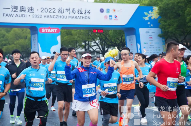 跑过黄龙跑过你,那些年黄龙见证过的奔跑时刻(图7) 跑过黄龙跑过你,那些年黄龙见证过的奔跑时刻(图7)