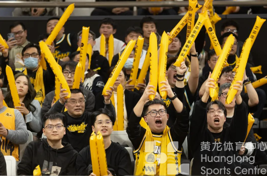 来黄龙看CBA | 终结辽篮连胜！赛后极限完成CBA撤场，迎接世俱杯！(图4)