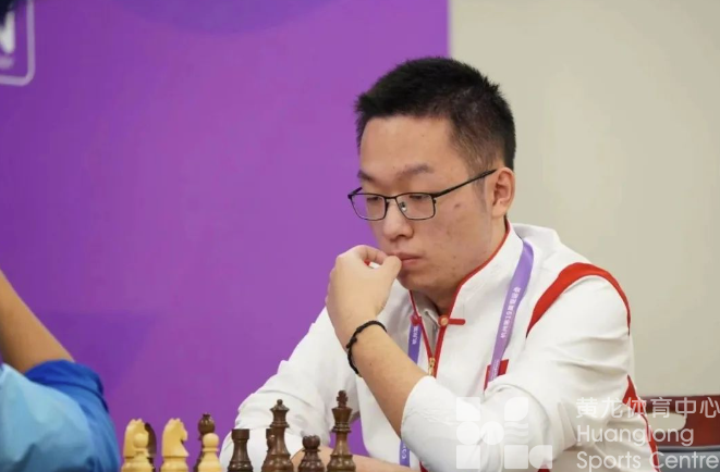 恭喜！浙江姑娘朱锦尔摘金(图2)