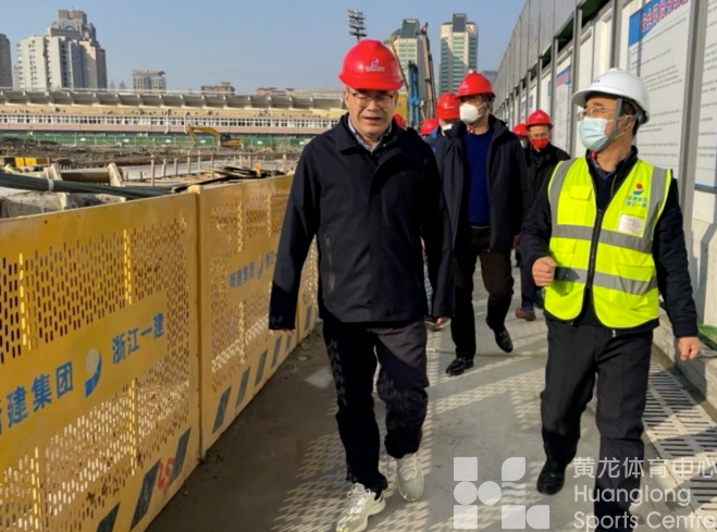 驻省政协机关纪检监察组、省体育局督查调研省全民健身中心工程安全生产与廉政建设(图2)
