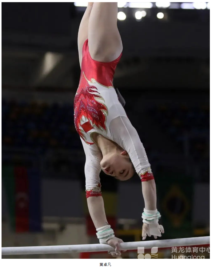 浙江选手包揽体操世界杯开罗站女子高低杠冠亚军(图3)