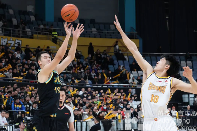 来黄龙看CBA | 国家队归来！新外援首秀！第三阶段的广厦又会给大家带来怎样的惊喜？(图2)