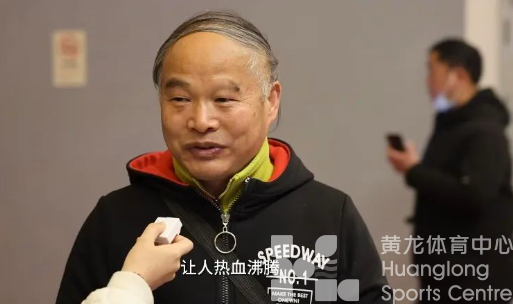 浙江中超 | 周末的黄龙成为球迷的狂欢地，下一场，约吗？(图4)