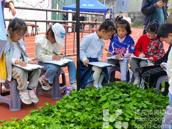 春日黄龙=国乐之美+运动之乐，小朋友们都玩“嗨”了(图4)