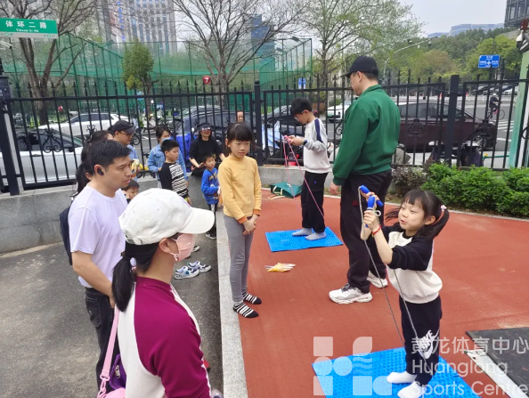 春日黄龙=国乐之美+运动之乐，小朋友们都玩“嗨”了(图6)