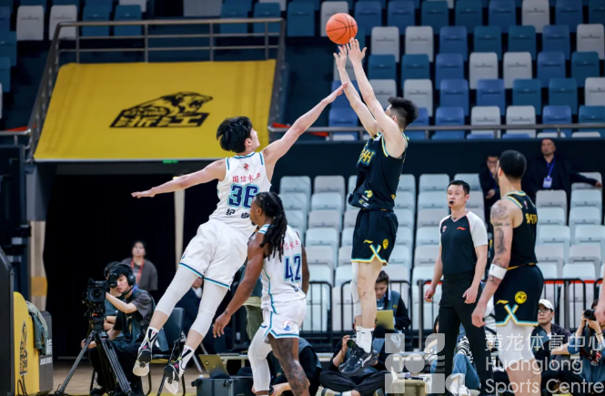 来黄龙看CBA丨胜利收官！12支季后赛球队全部出炉(图3)