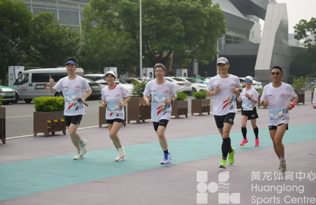 今天清晨6点的黄龙，让人热血沸腾……(图3)