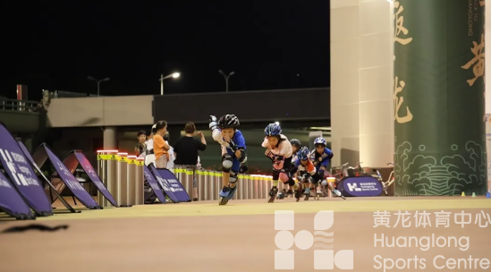 教出过6位全国冠军！他们，带你在黄龙追风(图5)