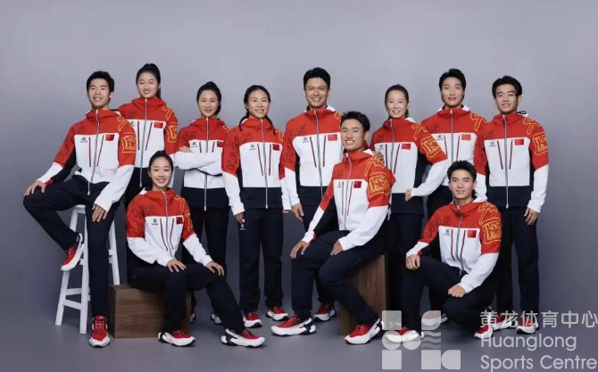 中国速度攀岩队满额参赛！浙江姑娘周娅菲总积分第一晋级 | 直通巴黎(图2)