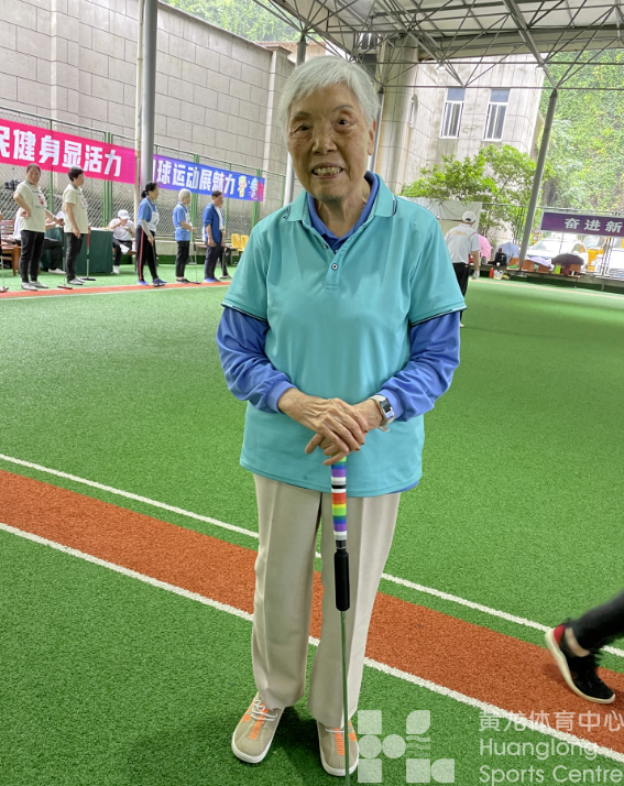 场地好、比赛热，门球场上的老顽童越打越“上瘾”(图2)