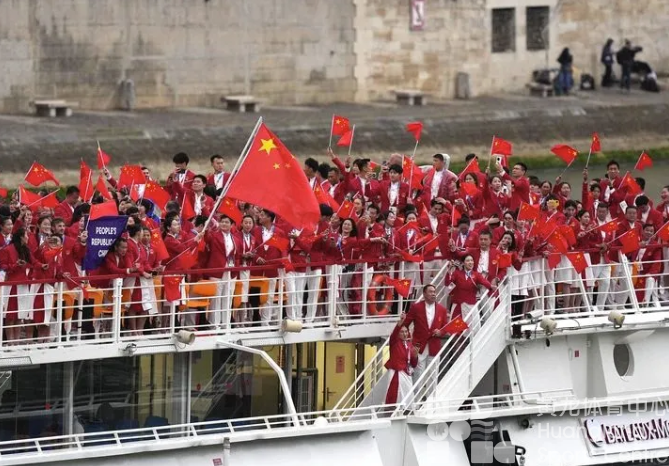祝贺！浙江姑娘黄雨婷拿下首金！(图3)