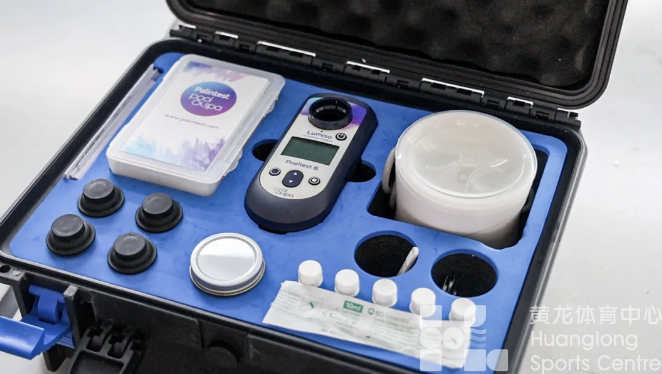 不用经常换水，黄龙泳池的水是怎么这么干净的？(图3)