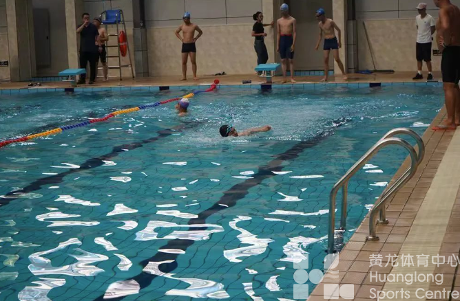 运动汇 | 未通过不能毕业，绍兴一高中将游泳设为“必修课”(图3)
