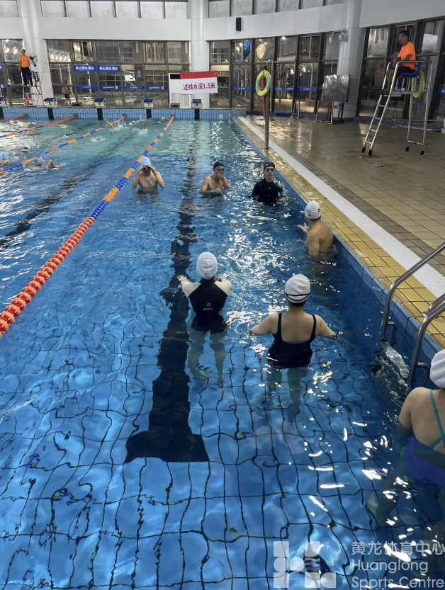 黄龙公开课游泳课开练！今年还升级推出“星火计划”(图2)