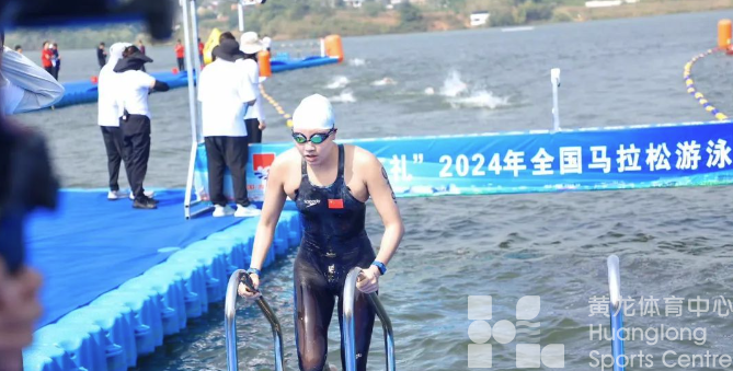 新挑战新突破!浙江姑娘柳雅欣游泳世界杯夺冠!(图2) 新挑战新突破!浙江姑娘柳雅欣游泳世界杯夺冠!(图2)