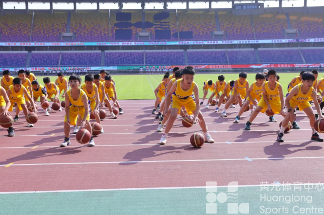 把运动会“搬”进亚运场馆？这个十月他们在黄龙玩嗨了(图3)