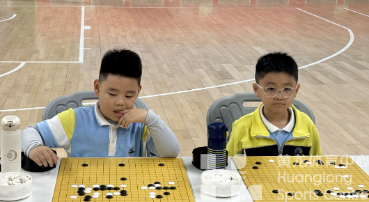 浙江省队公开课今天在棋盘上“开课”(图3) 浙江省队公开课今天在棋盘上“开课”(图3)