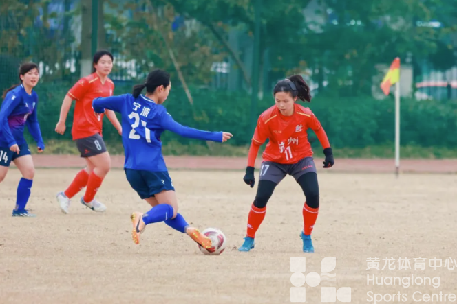 从“双城记”到“多城记”，点燃冬日里的绿茵热情(图4)