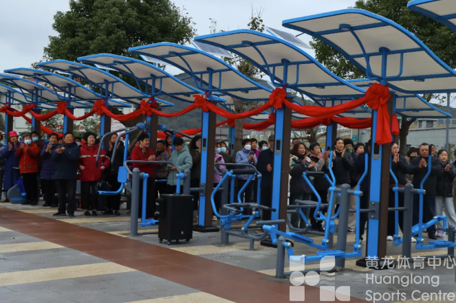 健身指导暖人心,省体育局“送体育下乡”走进嵊泗(图2) 健身指导暖人心,省体育局“送体育下乡”走进嵊泗(图2)