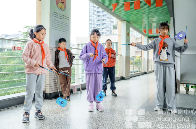 课间多出“五分钟”：孩子们身上有汗，眼里有光(图2)