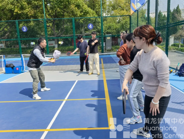 你的体重达标了吗?运动圈“潮流新星”匹克球带你快乐减重!(图3) 你的体重达标了吗?运动圈“潮流新星”匹克球带你快乐减重!(图3)