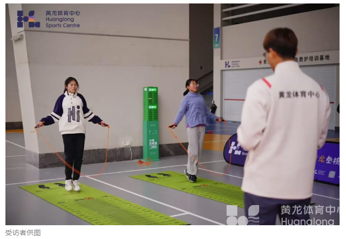 一大早爆满！杭州体育中考临近，这里被初中生“承包”了(图2)