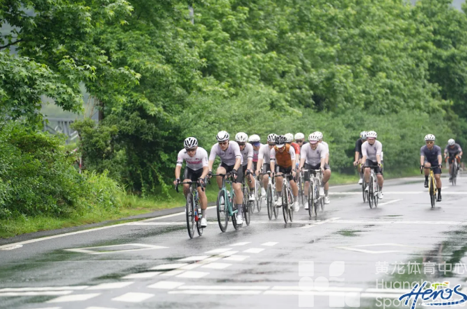 时隔6年重装升级！环长潭湖自行车赛“好骑又好吃”(图4)