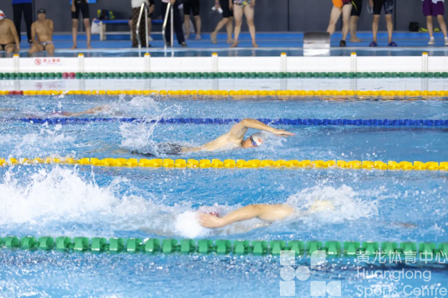 从11岁到66岁，世界冠军到游泳达人，黄龙这场游泳接力赛可谓“神仙打架”(图6)