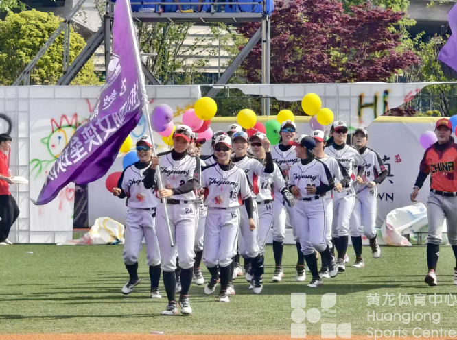 持续一个月,这场联赛为他们打开望向洛杉矶的窗(图4) 持续一个月,这场联赛为他们打开望向洛杉矶的窗(图4)