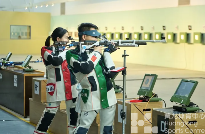 射击世界杯 | 两天两金!18岁小将王子菲加冕双冠王(图2) 射击世界杯 | 两天两金!18岁小将王子菲加冕双冠王(图2)