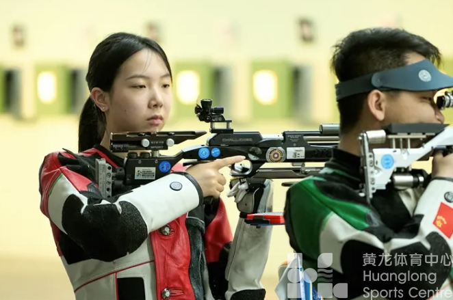 射击世界杯 | 两天两金!18岁小将王子菲加冕双冠王(图3) 射击世界杯 | 两天两金!18岁小将王子菲加冕双冠王(图3)