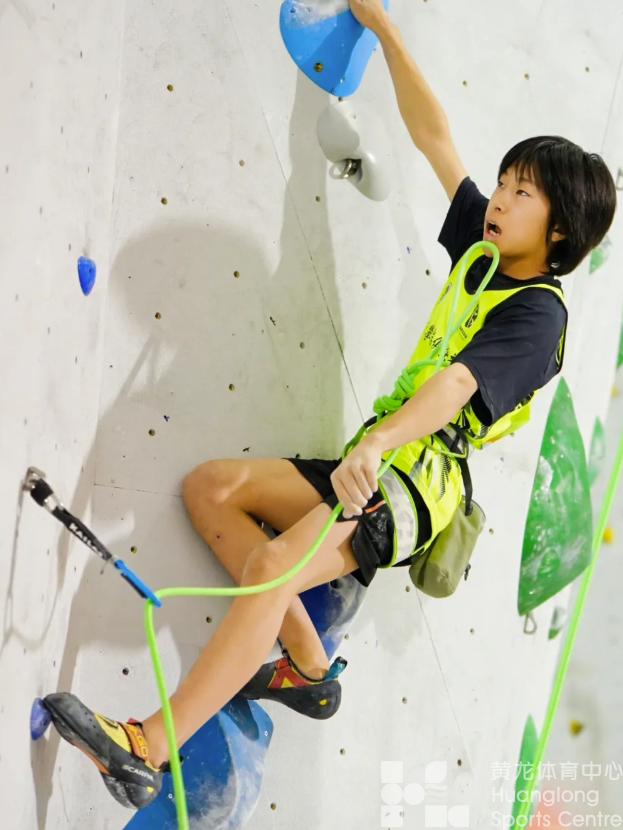 江山:千人竞攀,创单场参赛人数新纪录(图2) 江山:千人竞攀,创单场参赛人数新纪录(图2)