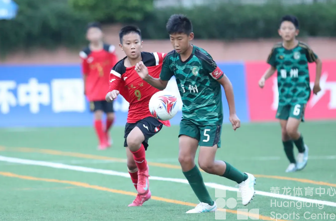 足球高质量发展⑳ | 足球共建,张玉宁师弟们即将出征U12世俱杯(图1) 足球高质量发展⑳ | 足球共建,张玉宁师弟们即将出征U12世俱杯(图1)