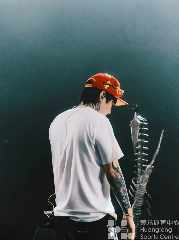 周五14点开票！2025 Capper「Who Am I」巡回演唱会杭州站(图2)