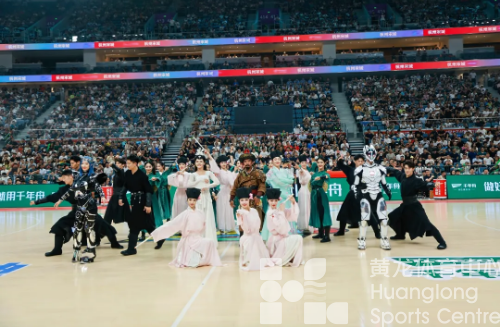 “浙BA”城市争霸赛揭幕,杭州队主场开门红!姚明、吴前现场助力(图5) “浙BA”城市争霸赛揭幕,杭州队主场开门红!姚明、吴前现场助力(图5)