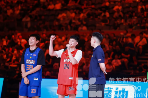 “浙BA”城市争霸赛揭幕,杭州队主场开门红!姚明、吴前现场助力(图6) “浙BA”城市争霸赛揭幕,杭州队主场开门红!姚明、吴前现场助力(图6)
