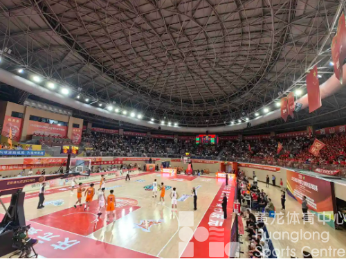 一条“灯河”、万人呐喊,庆元用热爱托举起“菇勇者” | 中央主流媒体主题采风(图3) 一条“灯河”、万人呐喊,庆元用热爱托举起“菇勇者” | 中央主流媒体主题采风(图3)