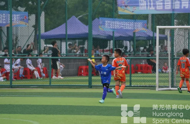 运动汇 | 国庆黄金周“足”够精彩！嘉兴足球小将赛场激战(图2)