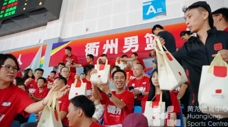 从黄鱼到卤味,浙BA赛场变身土特产新货架(图3) 从黄鱼到卤味,浙BA赛场变身土特产新货架(图3)