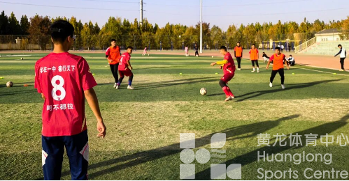 体育为疆 浙疆同心 浇灌民族团结石榴红(图1)