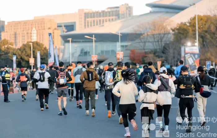 走出去办赛|黄龙为起点,山野为赛道!这场跑山赛圆满落幕(图1) 走出去办赛|黄龙为起点,山野为赛道!这场跑山赛圆满落幕(图1)