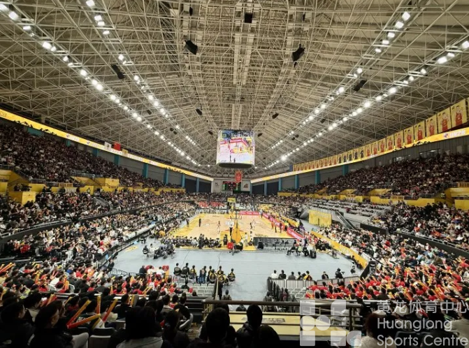 都市快报——1个橙柿积分，亲子看台享7折福利！三场连开，“魔鬼主场”黄龙为卫冕冠军现场助威(图1)