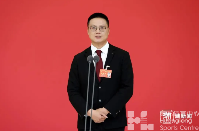 两会“代表通道” | 村里没有打球的地方？安排！(图1)