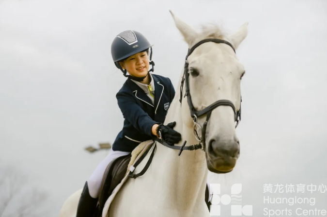 新春走基层 | 从小众到大众！马年新春，马术俱乐部迎来火热开局(图2)